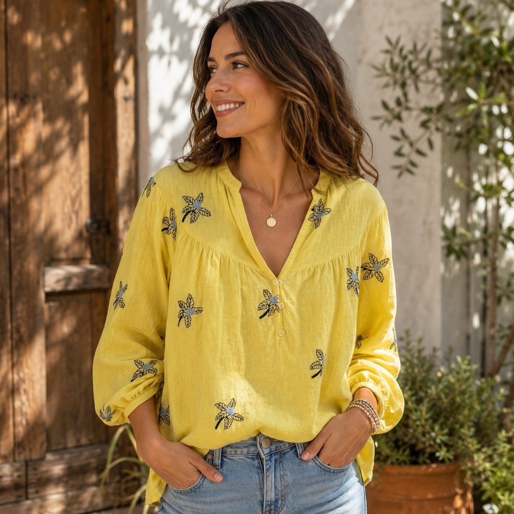 Sora Sunshine Yellow Floral Embroidered Long Sleeve Popover Blouse Lightweight M